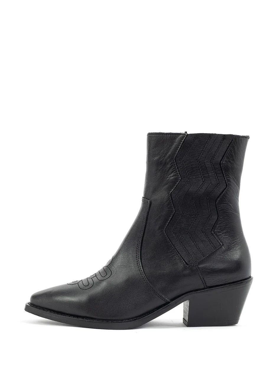 Imke chelsea/western zwart Babouche