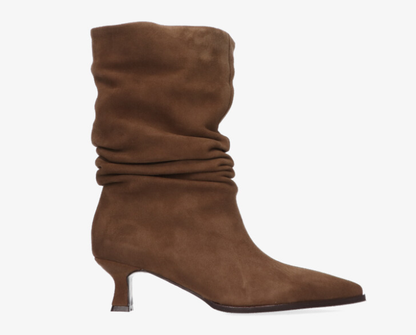 May 1-c wrinkle boot - Tango