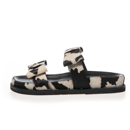 Slipper 'Be my guest' cow - Copenhagen Shoes