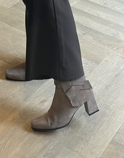 Enkellaarsje Febe taupe - Babouche