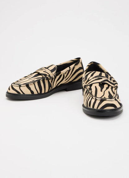 Adison A zebra loafer - Steve Madden